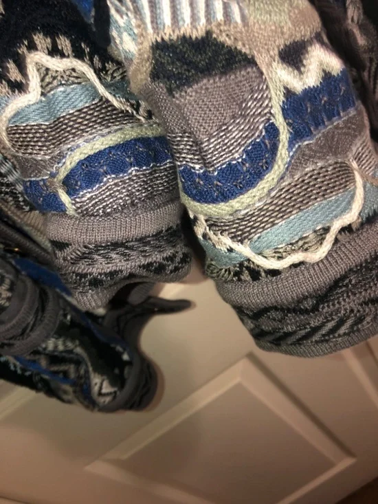 SOLD * - Picture 4 of 6